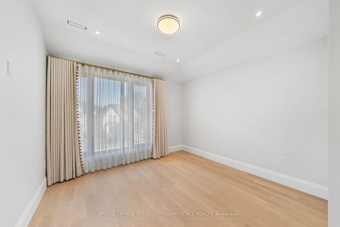 Photo 27 at 333 Horsham Avenue, Willowdale West, Toronto