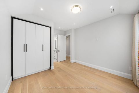 Photo 28 at 333 Horsham Avenue, Willowdale West, Toronto