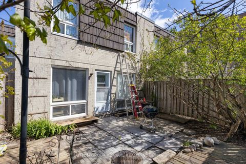 Photo 30 at 11 - 21 Four Winds Drive, York University Heights, Toronto