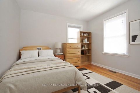 Photo 12 at 72 Hounslow Avenue, Willowdale West, Toronto