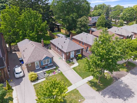 Photo 17 at 42 Smithfield Drive, Queensway, Toronto