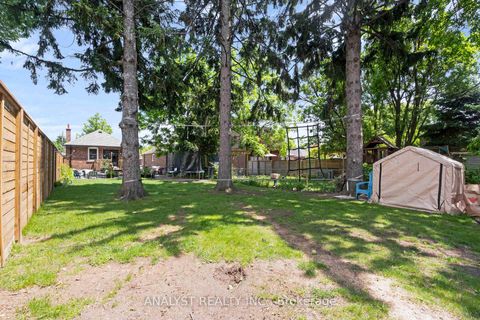 Photo 21 at 42 Smithfield Drive, Queensway, Toronto