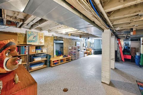 Photo 29 at 44 Russell Street, University, Toronto