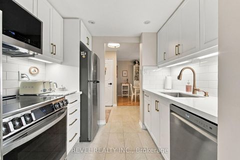 Photo 13 at 508 - 55 Huntingdale Boulevard, L'Amoreaux, Toronto