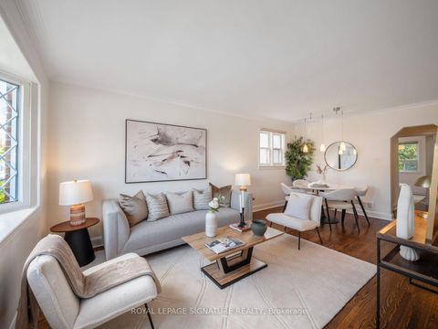 Photo 2 at 57 Yardley Avenue, Parkview, Toronto