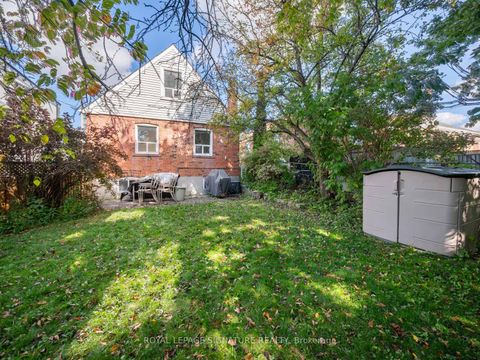 Photo 21 at 57 Yardley Avenue, Parkview, Toronto
