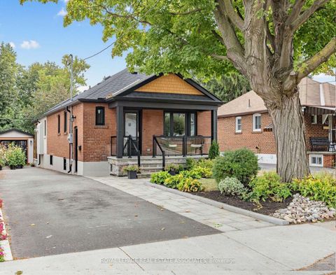 Photo 4 at 41 Ringley Avenue, Queensway, Toronto