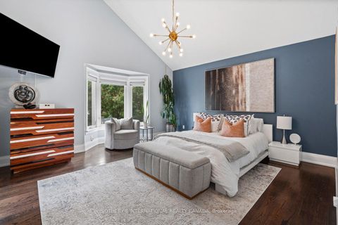 Photo 7 at 329 Broadway Avenue, Mount Pleasant East, Toronto