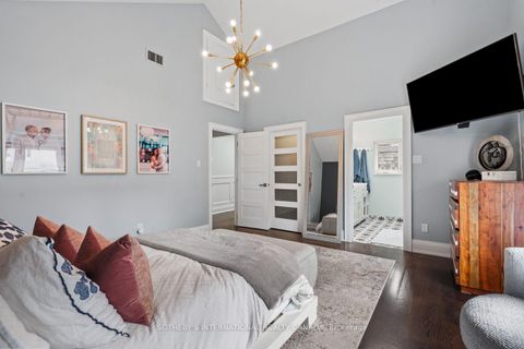 Photo 26 at 329 Broadway Avenue, Mount Pleasant East, Toronto