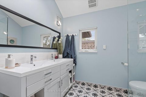 Photo 27 at 329 Broadway Avenue, Mount Pleasant East, Toronto