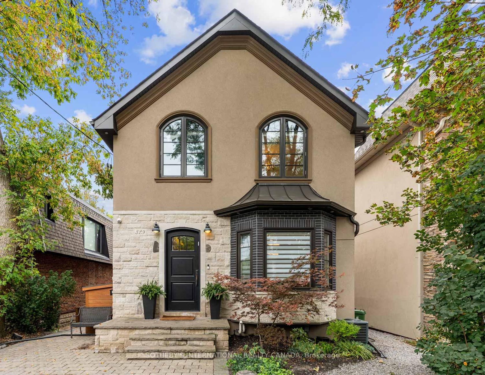 329 Broadway Avenue, Mount Pleasant East, Toronto 