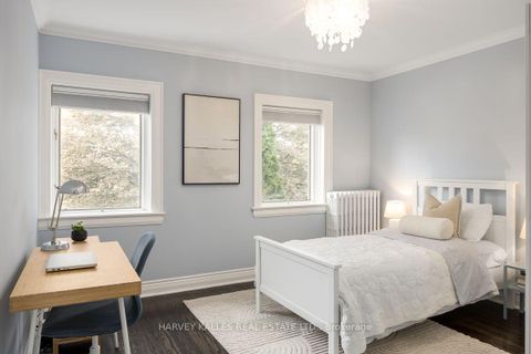 Photo 22 at 110 Chatsworth Drive, Lawrence Park South, Toronto