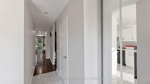 Photo 15 at Th 19 - 2472 Eglinton Avenue E, Eglinton East, Toronto