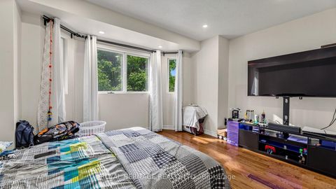 Photo 24 at Th 19 - 2472 Eglinton Avenue E, Eglinton East, Toronto