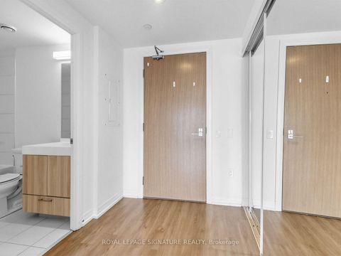 Photo 3 at 2509 - 251 Jarvis Street, Yonge Corridor, Toronto