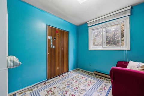 Photo 10 at 49 - 9 Lime Tree Way, Branson, Toronto