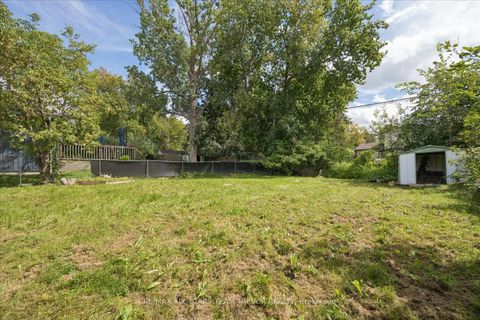 Photo 5 at 247 Parkway Avenue, Keswick South, Georgina