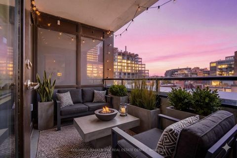 Photo 25 at 802 - 400 Wellington Street W, Waterfront Communities C1, Toronto