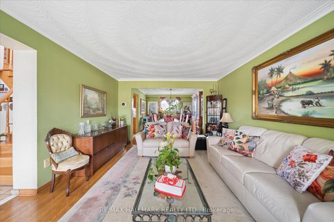 Photo 5 at 16 Ascolda Boulevard, Eglinton East, Toronto