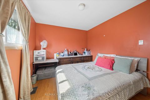 Photo 22 at 16 Ascolda Boulevard, Eglinton East, Toronto
