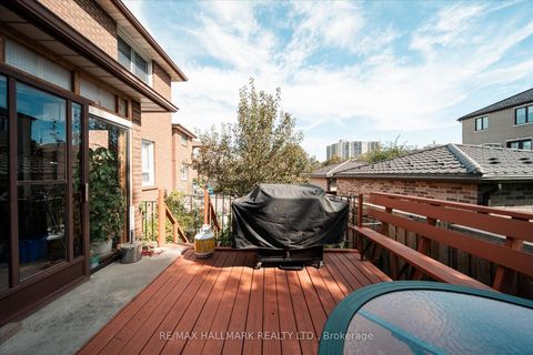 Photo 36 at 16 Ascolda Boulevard, Eglinton East, Toronto