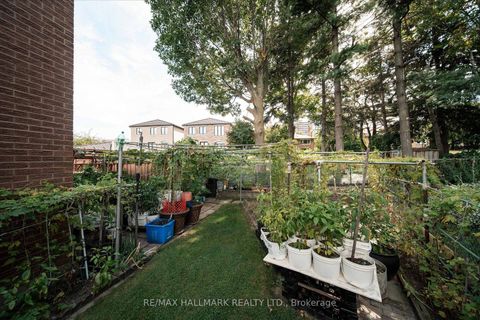 Photo 40 at 16 Ascolda Boulevard, Eglinton East, Toronto