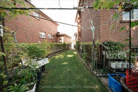 Photo 42 at 16 Ascolda Boulevard, Eglinton East, Toronto