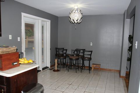 Photo 8 at 31 Laburnham Avenue, Long Branch, Toronto