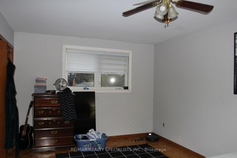 Photo 11 at 31 Laburnham Avenue, Long Branch, Toronto