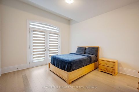Photo 28 at 20 Seraville Street, Vellore Village, Vaughan