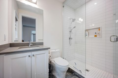 Photo 31 at 20 Seraville Street, Vellore Village, Vaughan