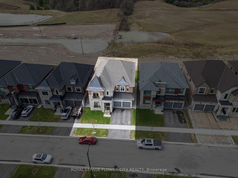 Photo 45 at 20 Seraville Street, Vellore Village, Vaughan