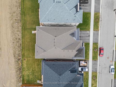 Photo 46 at 20 Seraville Street, Vellore Village, Vaughan