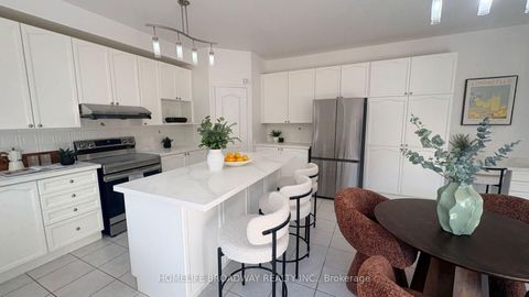 Photo 22 at 11 Melbourne Drive, Rouge Woods, Richmond Hill