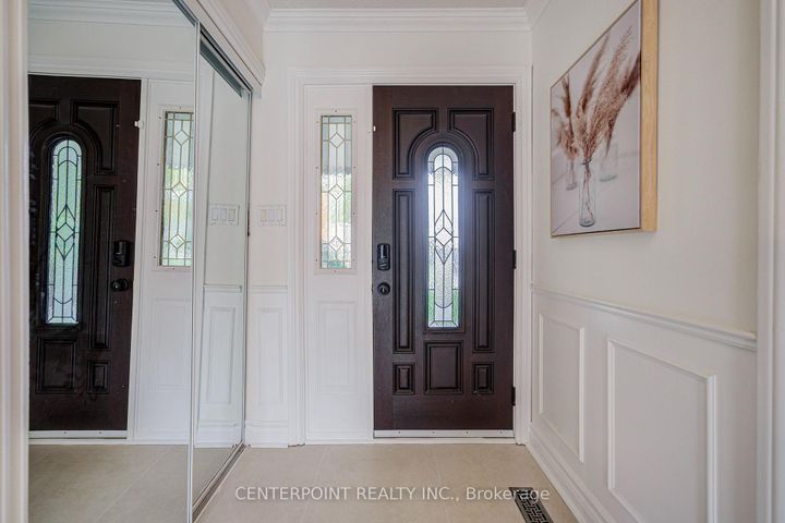 Photo 2 at 7 Avondale Crescent, Markham Village, Markham
