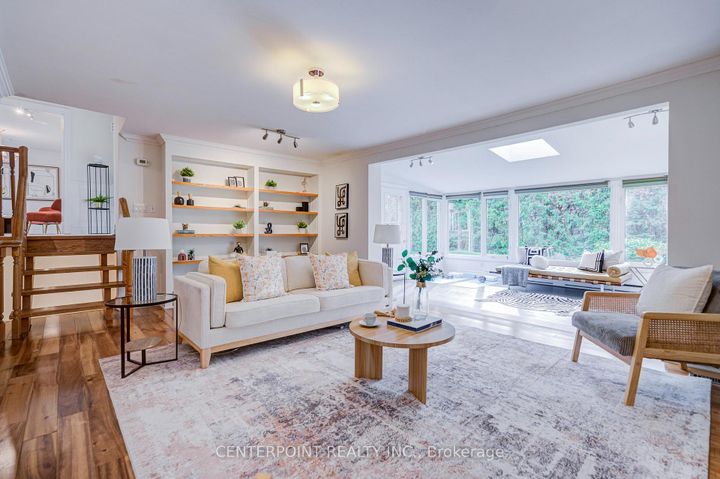 Photo 22 at 7 Avondale Crescent, Markham Village, Markham
