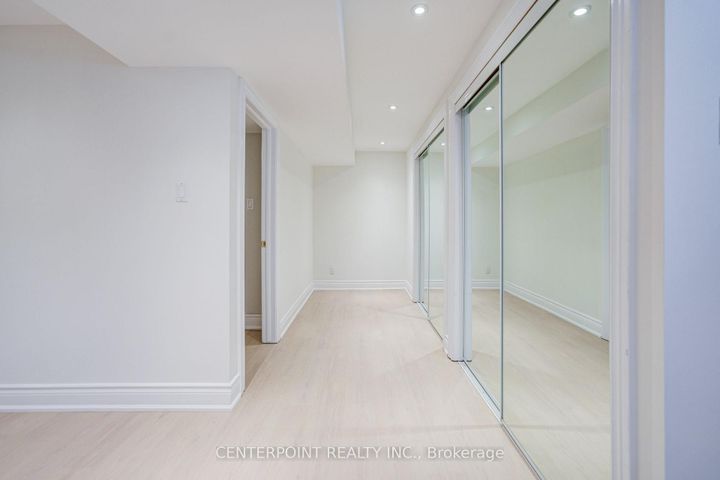 Photo 43 at 7 Avondale Crescent, Markham Village, Markham