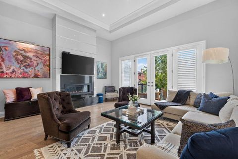 Photo 10 at 167A Aldercrest Road, Alderwood, Toronto