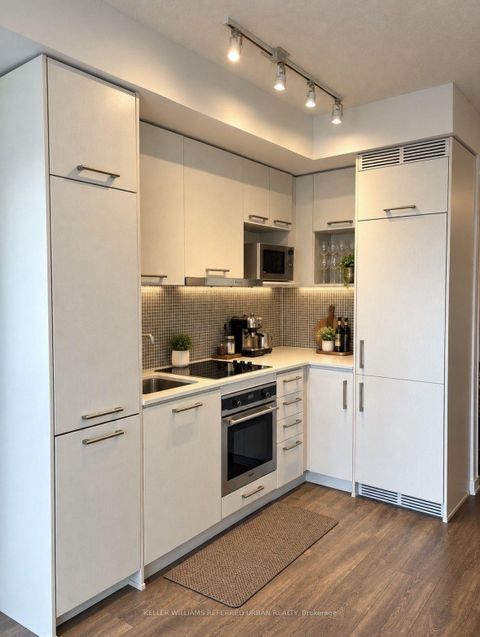Photo 3 at 2103 - 87 Peter Street, Waterfront Communities C1, Toronto