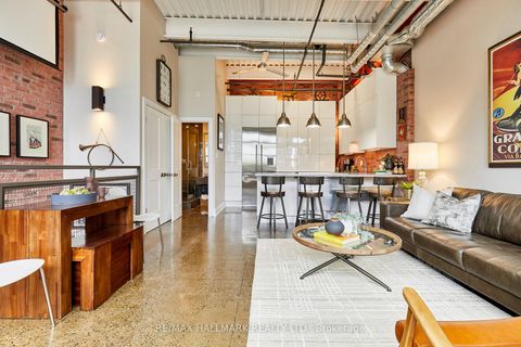 Photo 3 at 412 - 383 Adelaide Street E, Moss Park, Toronto