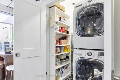 Photo 27 at 412 - 383 Adelaide Street E, Moss Park, Toronto