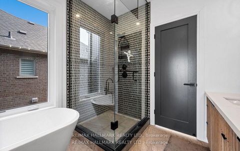 Photo 28 at 119 Pointon Street, Bayview Northeast, Aurora