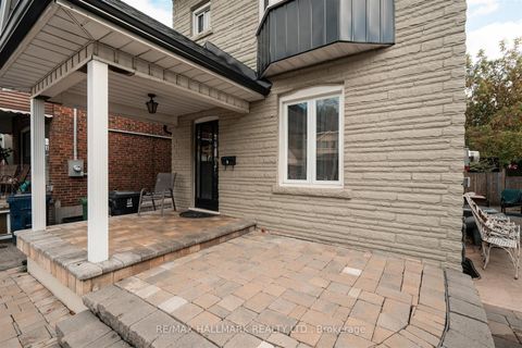 Photo 8 at 9 Savoy Avenue, Lumsden, Toronto