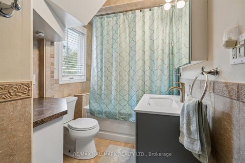 Photo 28 at 9 Savoy Avenue, Lumsden, Toronto