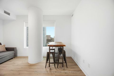 Photo 9 at 2715 - 252 Church Street, Yonge Corridor, Toronto