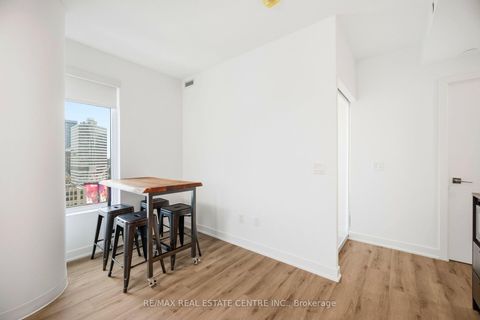Photo 10 at 2715 - 252 Church Street, Yonge Corridor, Toronto