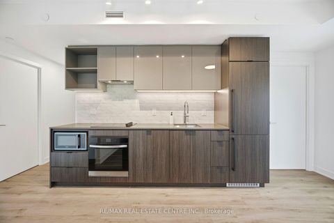Photo 15 at 2715 - 252 Church Street, Yonge Corridor, Toronto