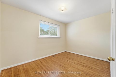 Photo 7 at 15 Marlena Drive, West Hill, Toronto