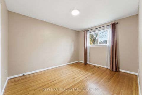Photo 11 at 15 Marlena Drive, West Hill, Toronto