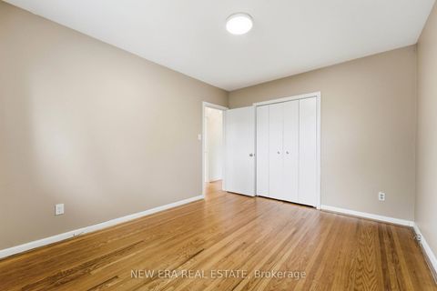 Photo 12 at 15 Marlena Drive, West Hill, Toronto